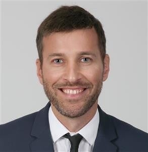 Photographic portrait of Mathieu Gauthier